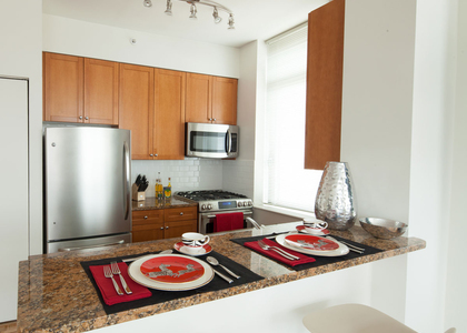 Lexington Avenue - Photo 1