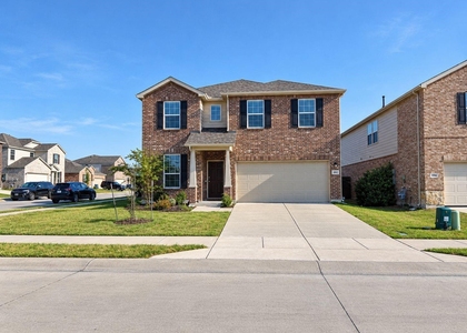 902 Feldspar Way - Photo 1