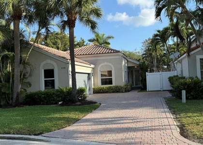 6165 Nw 77th Place - Photo 1