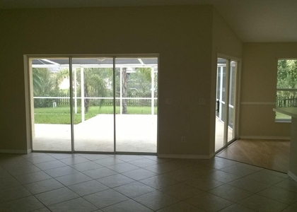 238 Sw Chandler Terrace - Photo 1