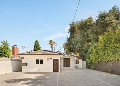 14926 1/2 Kittridge Street - Photo 1