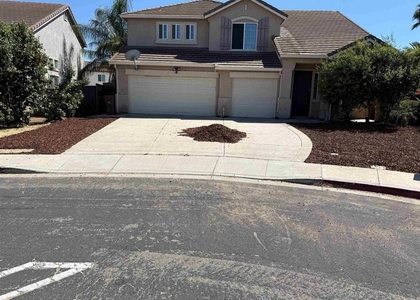5575 Sunview Ct - Photo 1