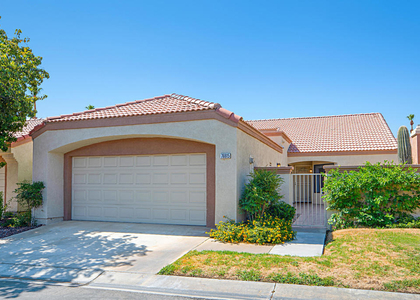 76915 Scimitar Way - Photo 1
