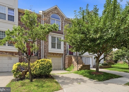 46733 Woodmint Terrace - Photo 1