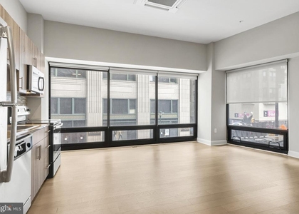1300 Chestnut Street - Photo 1
