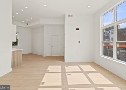 3952 Lancaster Avenue - Photo 1