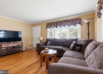 719 Delaware Avenue - Photo 1