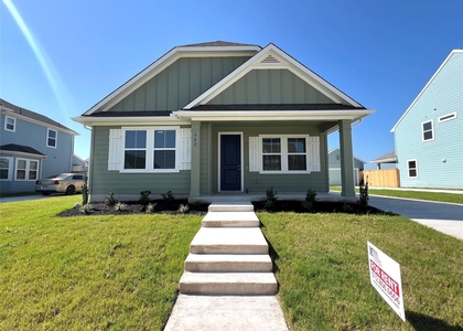 302 Elm Branch Trl - Photo 1