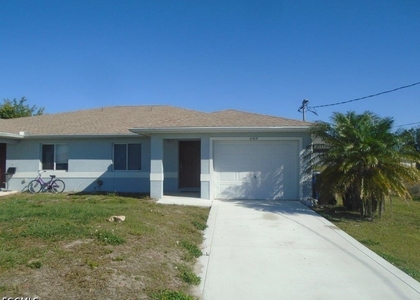 4414 25th Street Sw - Photo 1