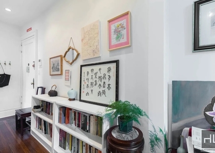 West 72 Street - Photo 1
