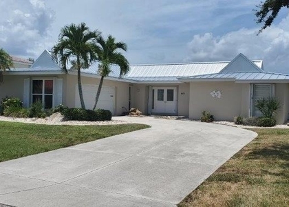 418 Medici Court - Photo 1