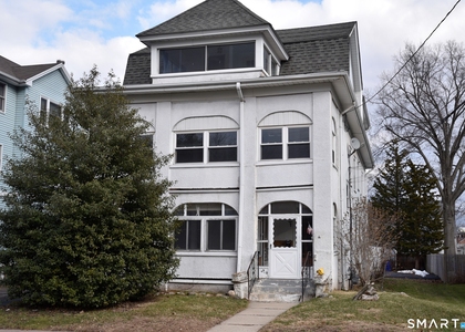 214 Quaker Lane - Photo 1