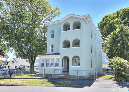 2029 Kings Highway - Photo 1
