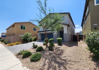 4521 Pointleaf Street - Photo 1
