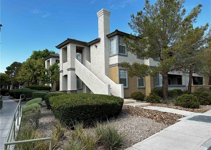 10213 King Henry Avenue - Photo 1