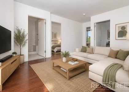 286 Stanhope Street - Photo 1