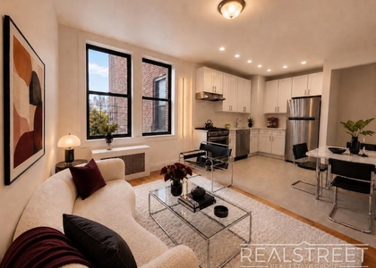 320 Ocean Parkway - Photo 1