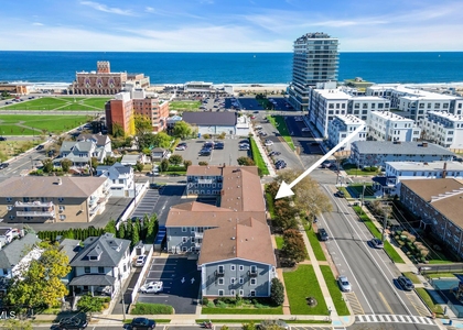 305 4th Avenue - Photo 1