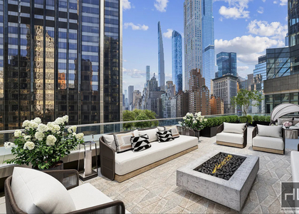 West 60th Street - Photo 1