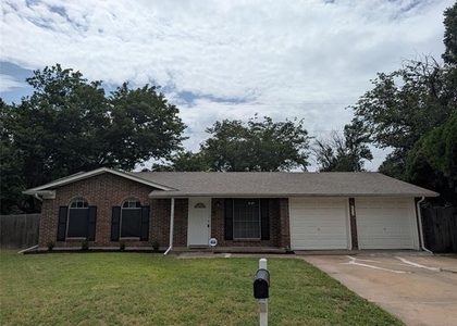 633 Christie Court - Photo 1