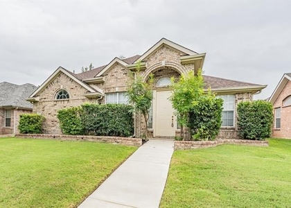 4728 Grant Park Avenue - Photo 1