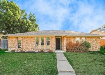338 Edgewood Drive - Photo 1