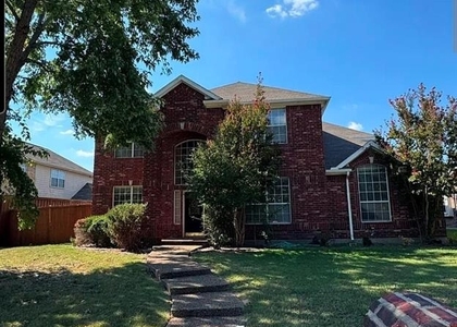 5013 Goldenrod Drive - Photo 1