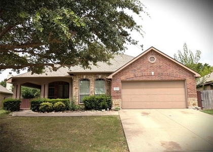 14013 Zippo Way - Photo 1