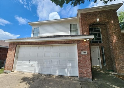 1225 Lake Haven Drive - Photo 1