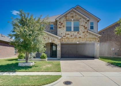 410 Club House Drive - Photo 1