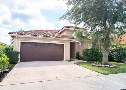 775 Nw 165th Avenue - Photo 1