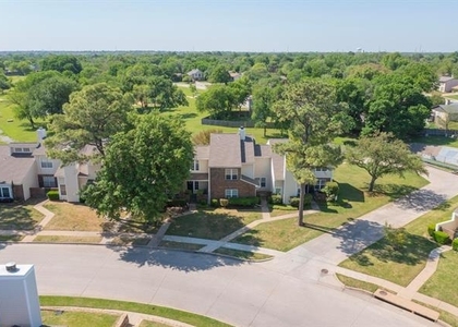 846 Creekside Drive - Photo 1