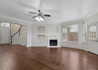 1525 Dimmit Drive - Photo 1