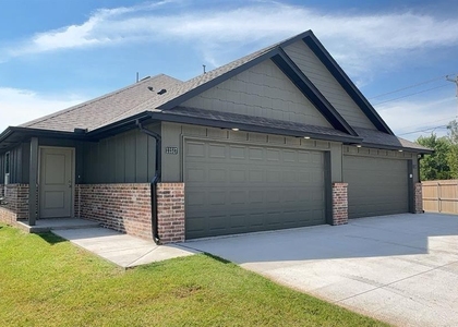 11517 University Drive - Photo 1