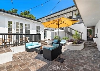 326 N Coast - Photo 1
