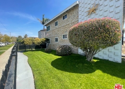 628 S Osage Avenue - Photo 1