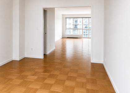 E 65TH Street - Photo 1
