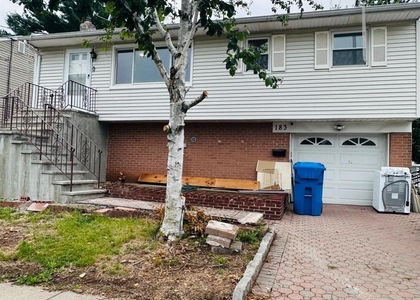 183 E Henry Place E - Photo 1
