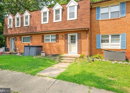 128 Kings Mill Drive - Photo 1