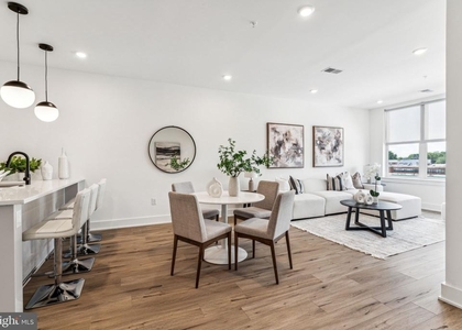 139 W Chelten Avenue - Photo 1
