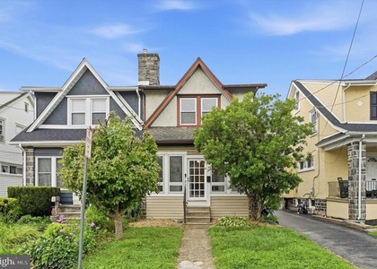 122 Wilson Avenue - Photo 1