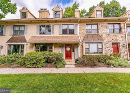 11 Chateau Circle - Photo 1