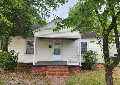 507 Edward Street - Photo 1