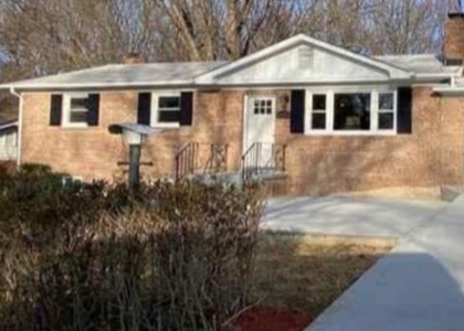 8206 Steve Drive - Photo 1