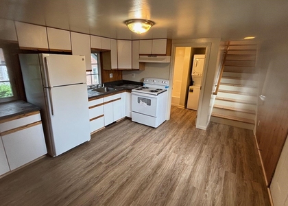 227b Main - Photo 1