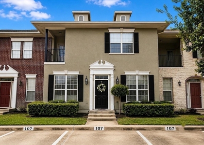 107 Forest Drive - Photo 1