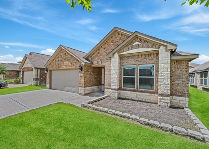 21310 Cypress White Oak Drive - Photo 1