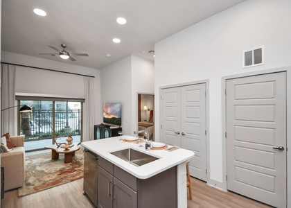 1617 Enid Street - Photo 1