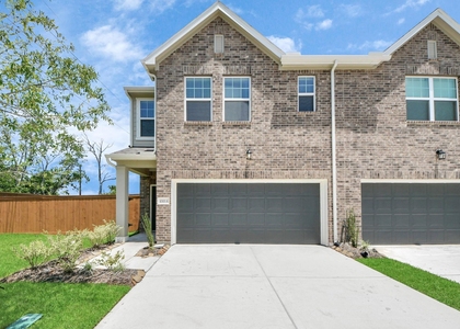 10303 Rose Mar Drive - Photo 1