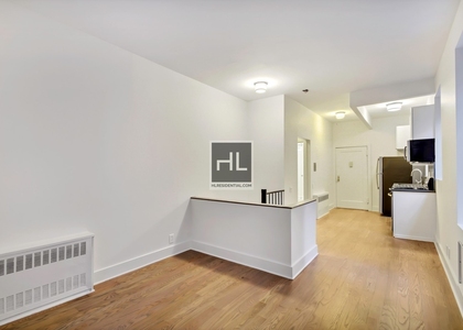 East 25th Street - Photo 1
